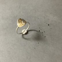 GOLDBERG - small round wavy silver ring with blue dye pattern, gold plating - MADE TO ORDER