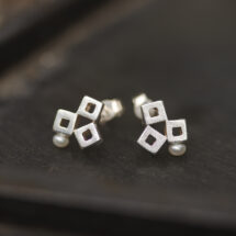 Three Cubes in a Circle – geometric silver stud earrings with pearl – INDUSTREAL Collection – designer jewelry – MADE TO ORDER