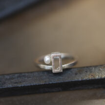 Brick and Pearl – silver ring with rectangle and pearl – INDUSTREAL Collection – MADE TO ORDER