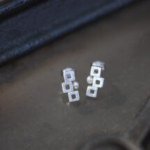 Three Cubes Stacked – geometric silver stud earrings with pearl – INDUSTREAL Collection – designer jewelry – MADE TO ORDER